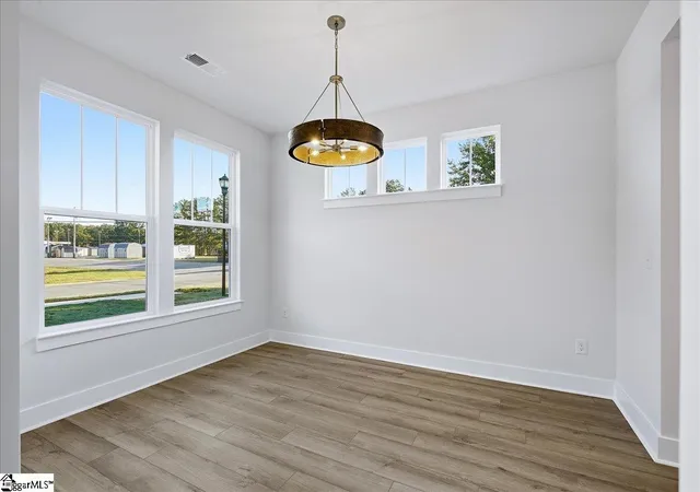 Photo 3 of Sale Pending at 3 Winwood Ln, Fountain Inn, SC 29644 | MLS# 1603303 | Listing updated on 2026-10-08