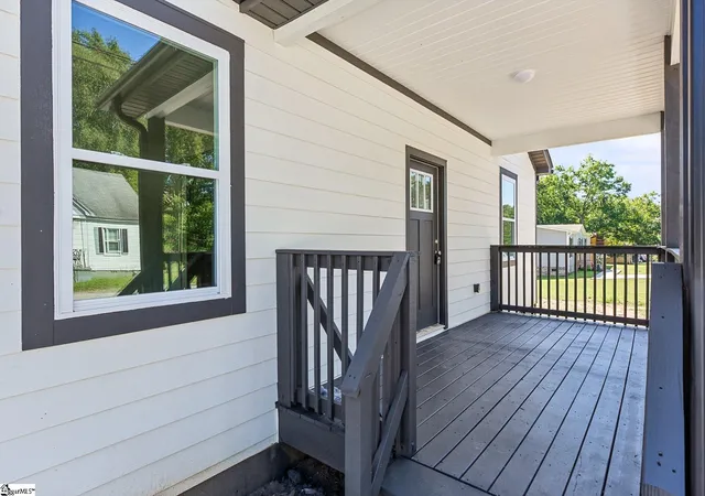 Photo 2 of Single family home for sale at 110 Lowe St, Union, SC 29379 | MLS# 1604380 | Listing updated on 2026-09-21