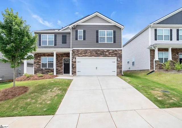 Photo 1 of Single family home for sale at 340 Ridge Climb Trl, Greer, SC 29651 | MLS# 1596935 | Listing updated on 2026-09-01
