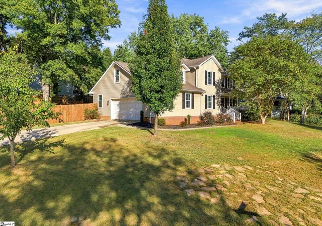 Photo 46 of Single family home for sale at 404 Foxhound Rd, Simpsonville, SC 29680 | MLS# 1606547 | Listing updated on 2026-10-27
