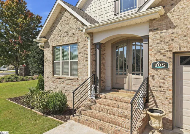 Photo 3 of Single family home for sale at 105 Carshalton Dr, Lyman, SC 29365 | MLS# 1605461 | Listing updated on 2026-10-01