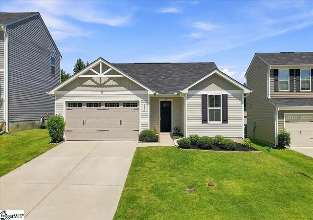 Photo 2 of Single family home for sale at 280 Ralston Rd, Greer, SC 29651 | MLS# 1603559 | Listing updated on 2026-09-11
