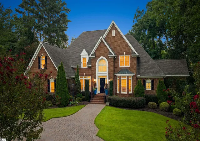 Photo 2 of Single family home for sale at 103 Turner Forest Ln, Simpsonville, SC 29681 | MLS# 1602852 | Listing updated on 2026-09-07