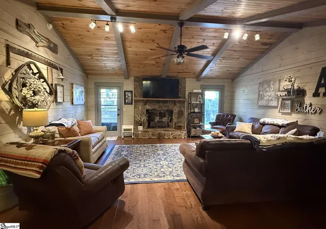 Photo 4 of Single family home for sale at 115 Cherokee Trl, Easley, SC 29640 | MLS# 1603732 | Listing updated on 2026-09-14