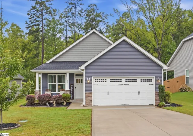 Photo 1 of Single family home for sale at 404 Ansel Woods Ln, Greer, SC 29651 | MLS# 1605334 | Listing updated on 2026-10-08