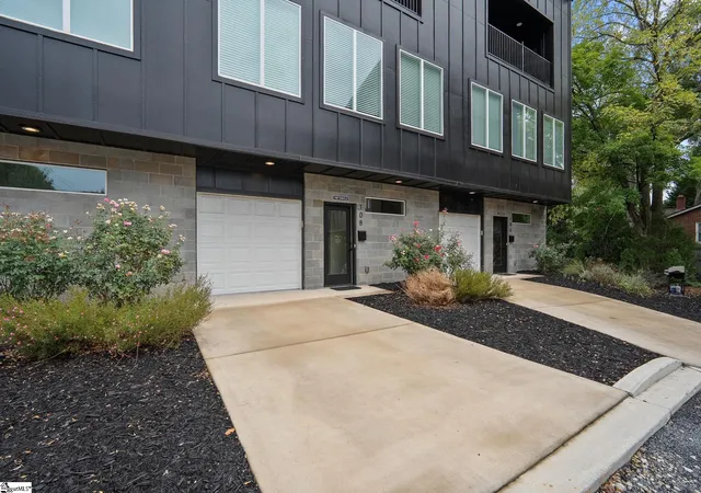 Photo 2 of Condo for sale at 108 Textile Ct, Easley, SC 29640 | MLS# 1604975 | Listing updated on 2026-10-02