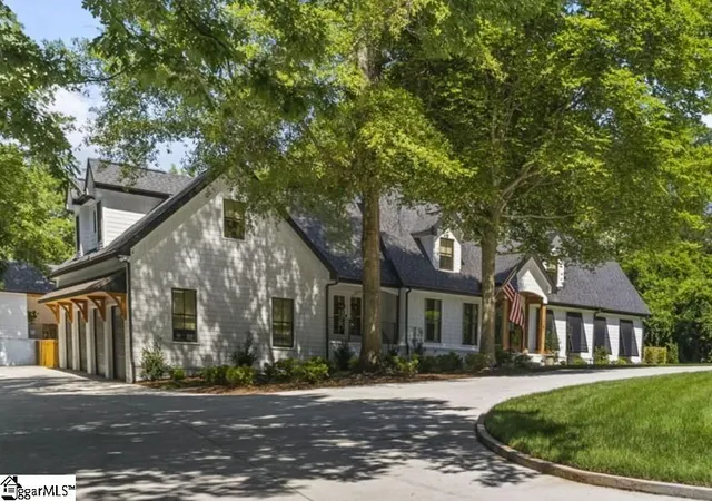 Photo 1 of Single family home for sale at 1720 Parkins Mill Rd, Greenville, SC 29607 | MLS# 1598068 | Listing updated on 2026-10-30