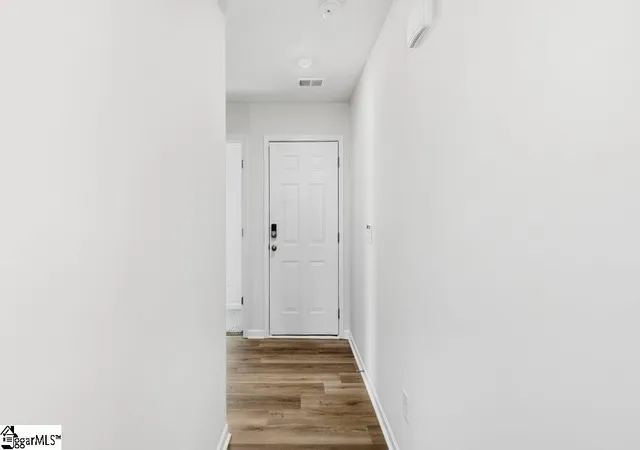 Photo 3 of Single family home for sale at 152 Cranford Rd, Fountain Inn, SC 29644 | MLS# 1598434 | Listing updated on 2026-10-23
