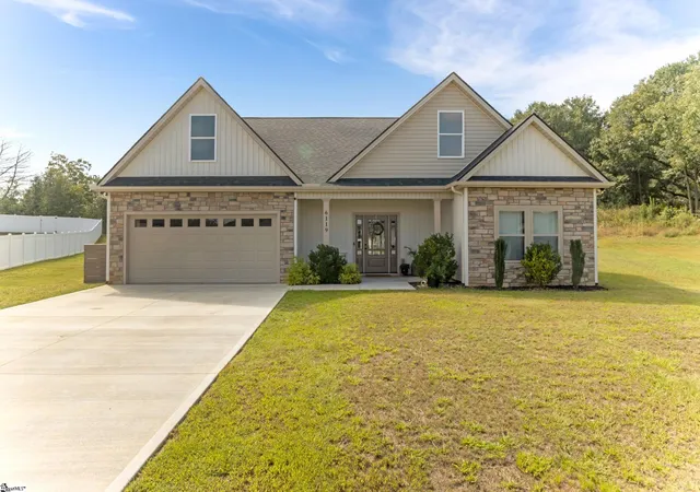 Photo 1 of Single family home for sale at 6119 Tributary Way, Chesnee, SC 29323 | MLS# 1606064 | Listing updated on 2026-10-08