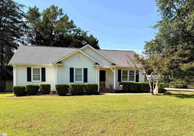 Photo 1 of Sale Pending at 201 Cox Ridge Ct, Travelers Rest, SC 29690 | MLS# 1598069 | Listing updated on 2026-09-27
