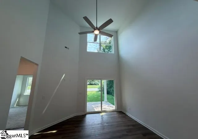Photo 4 of Townhouse for sale at 305 Dunnlea Wy, Simpsonville, SC 29681 | MLS# 1598469 | Listing updated on 2026-09-21