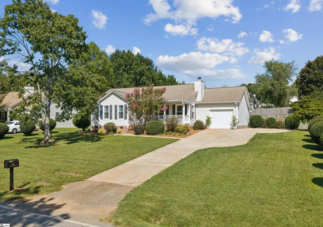 Single family home for sale at 124 Zion School Rd, Easley, SC 29642 | MLS# 1604519
