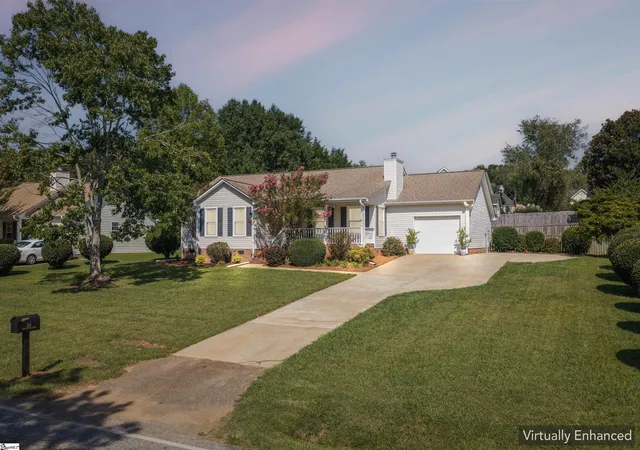 Photo 2 of Single family home for sale at 124 Zion School Rd, Easley, SC 29642 | MLS# 1604519 | Listing updated on 2026-09-23