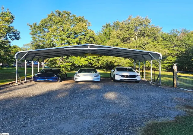Photo 29 of Manufactured home for sale at 4056 Ridge Rd, Greer, SC 29651 | MLS# 1603335 | Listing updated on 2026-09-10