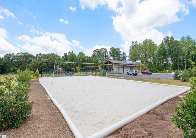 Photo 3 of Single family home for sale at 745 Marblewood St, Greenville, SC 29605 | MLS# 1604799 | Listing updated on 2026-10-07