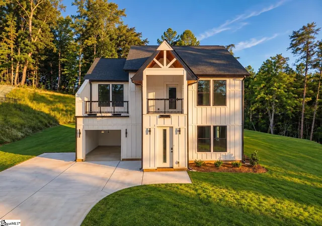 Photo 1 of Single family home for sale at 152 Boxwood Ln, Easley, SC 29640 | MLS# 1603674 | Listing updated on 2026-09-12