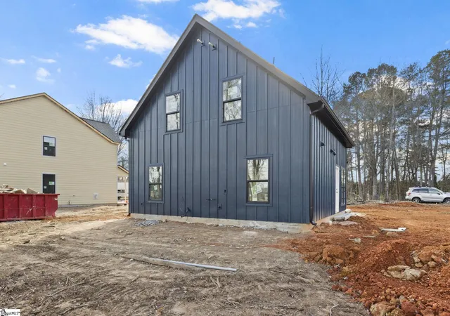 Photo 4 of Single family home for sale at 1002 Goodjoin Rd, Campobello, SC 29322 | MLS# 1602980 | Listing updated on 2026-10-20