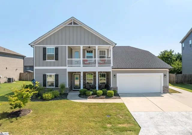 Photo 1 of Single family home for sale at 404 Cattail Holw Way, Simpsonville, SC 29680 | MLS# 1602812 | Listing updated on 2026-09-03