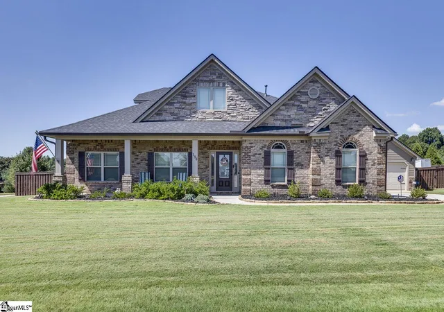Single family home for sale at 198 Harbrooke Cir, Greer, SC 29651 | MLS# 1603786