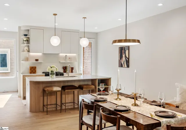 Photo 2 of Townhouse for sale at 123 S Leach St, Greenville, SC 29601 | MLS# 1604202 | Listing updated on 2026-09-22