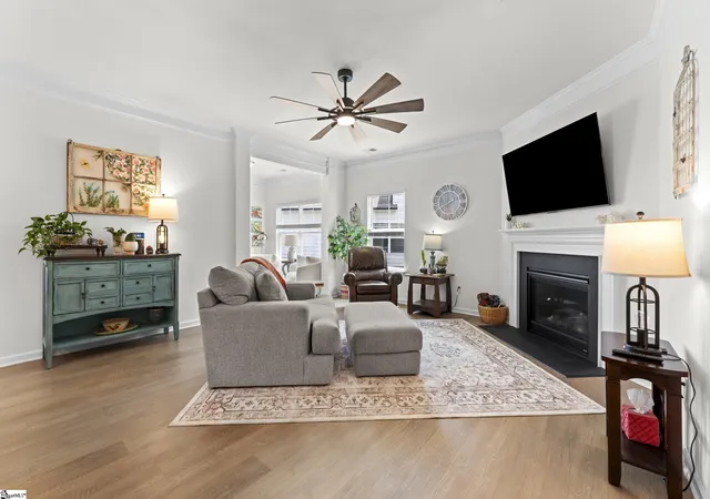 Photo 3 of Single family home for sale at 649 Columbus Cir, Simpsonville, SC 29680 | MLS# 1603131 | Listing updated on 2026-09-10