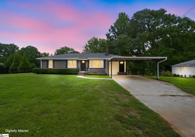 Photo 49 of Single family home for sale at 211 Elaine Ave, Taylors, SC 29687 | MLS# 1604986 | Listing updated on 2026-10-28