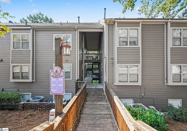 Photo 2 of Condo for sale at 112 Captains Way, Anderson, SC 29625 | MLS# 1603546 | Listing updated on 2026-09-15