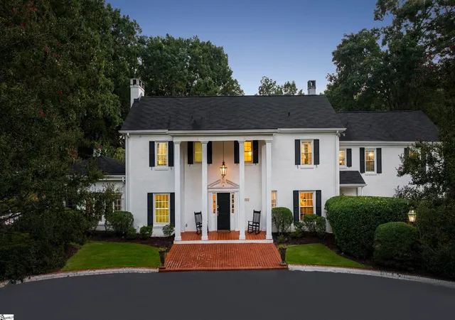 Photo 1 of Single family home for sale at 1215 Roe Frd Rd, Greenville, SC 29617 | MLS# 1606056 | Listing updated on 2026-10-09