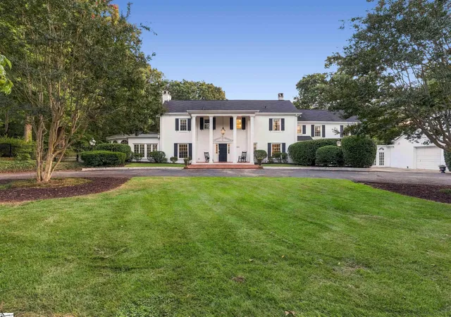 Photo 2 of Single family home for sale at 1215 Roe Frd Rd, Greenville, SC 29617 | MLS# 1606056 | Listing updated on 2026-10-09