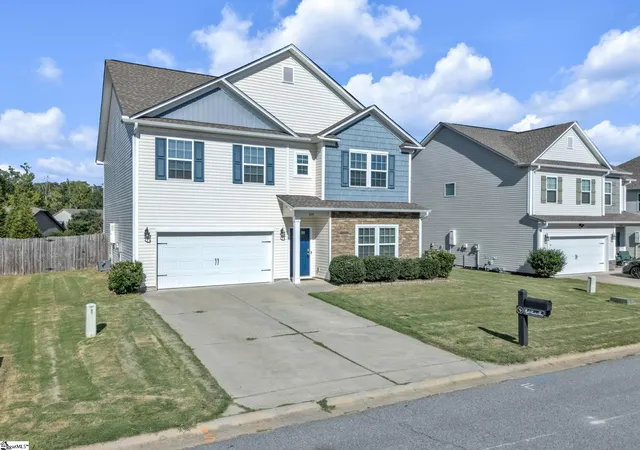 Photo 2 of Single family home for sale at 805 Camberwell Rd, Simpsonville, SC 29680 | MLS# 1603776 | Listing updated on 2026-09-16