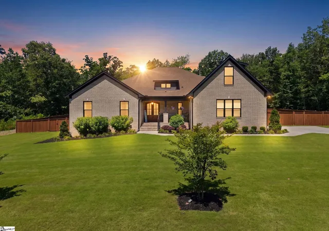 Single family home for sale at 217 Granite Hill Trl, Pelzer, SC 29669 | MLS# 1595932