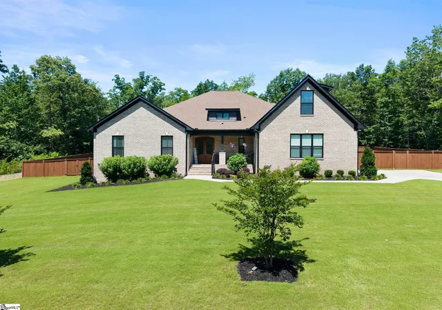 Photo 2 of Single family home for sale at 217 Granite Hill Trl, Pelzer, SC 29669 | MLS# 1595932 | Listing updated on 2026-10-14