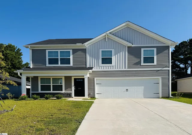 Single family home for sale at 202 Hidden Hills Ln, Laurens, SC 29360 | MLS# 1603082