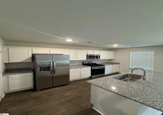 Photo 3 of Single family home for sale at 202 Hidden Hills Ln, Laurens, SC 29360 | MLS# 1603082 | Listing updated on 2026-09-05