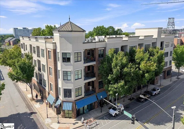 Condo for sale at 155 E Broad St #Apt 316, Spartanburg, SC 29306 | MLS# 1603802