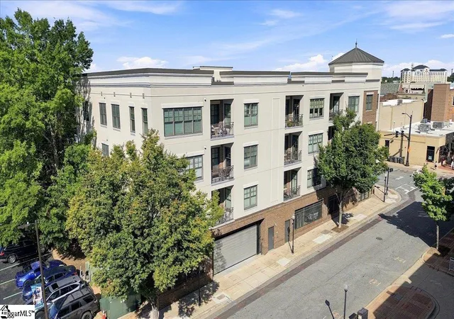 Photo 2 of Condo for sale at 155 E Broad St #Apt 316, Spartanburg, SC 29306 | MLS# 1603802 | Listing updated on 2026-10-06