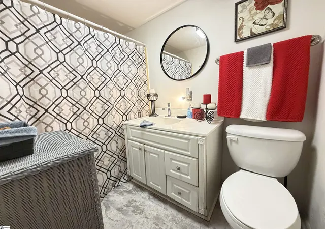 Photo 4 of Single family home for sale at 2127 Hellams Rd, Gray Court, SC 29645 | MLS# 1603085 | Listing updated on 2026-09-06