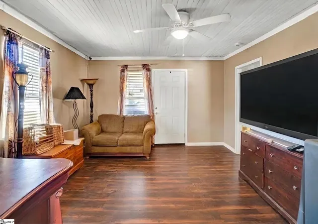 Photo 3 of Sale Pending at 105 Judson Rd, Greenville, SC 29611 | MLS# 1605666 | Listing updated on 2026-10-13