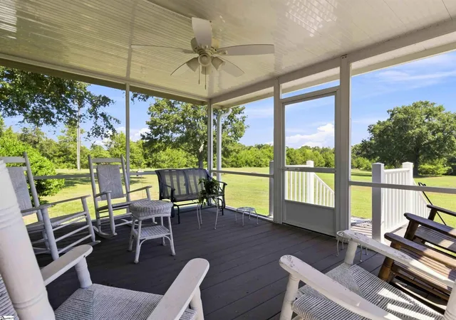 Photo 2 of Single family home for sale at 2861 Fairveiw Rd, Fountain Inn, SC 29644 | MLS# 1602851 | Listing updated on 2026-09-09