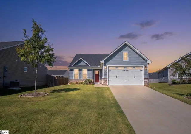 Photo 1 of Single family home for sale at 415 Sidney Wilson Ct, Greenville, SC 29605 | MLS# 1604405 | Listing updated on 2026-09-26