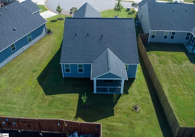 Photo 4 of Single family home for sale at 415 Sidney Wilson Ct, Greenville, SC 29605 | MLS# 1604405 | Listing updated on 2026-09-26