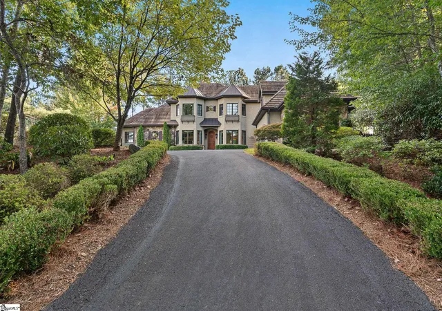 Photo 2 of Single family home for sale at 124 Golden Bear Dr, Sunset, SC 29685 | MLS# 1606219 | Listing updated on 2026-10-12