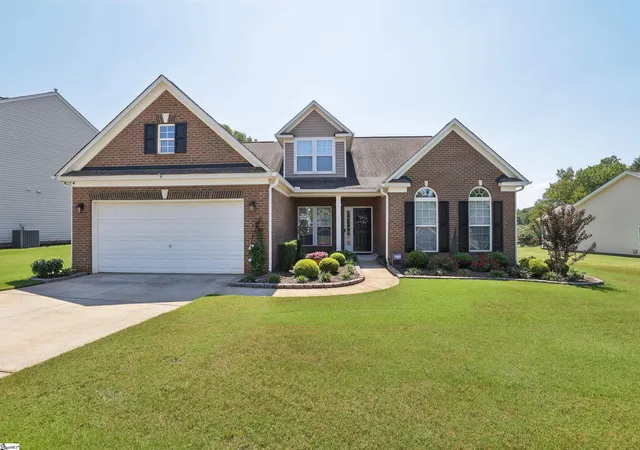 Photo 1 of Single family home for sale at 159 Castleton Cir, Boiling Springs, SC 29316 | MLS# 1602764 | Listing updated on 2026-09-17