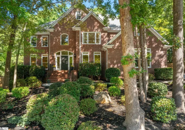 Photo 2 of Single family home for sale at 23 Springhaven Ct, Simpsonville, SC 29681 | MLS# 1603893 | Listing updated on 2026-09-21