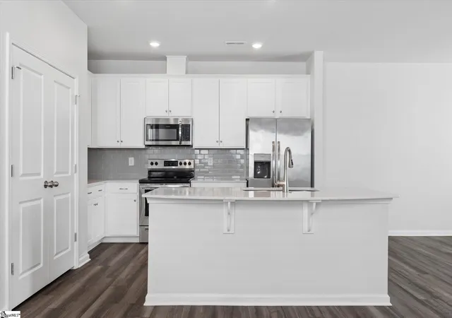 Photo 2 of Townhouse for sale at 299 E Compass Way, Easley, SC 29640 | MLS# 1603171 | Listing updated on 2026-09-08