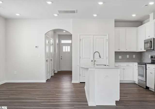 Photo 4 of Townhouse for sale at 299 E Compass Way, Easley, SC 29640 | MLS# 1603171 | Listing updated on 2026-09-08