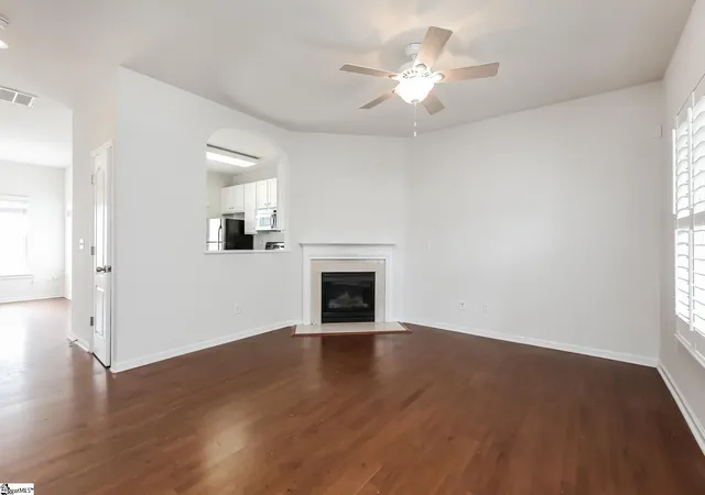 Photo 3 of Townhouse for sale at 109 Pine Walk Dr, Greenville, SC 29615 | MLS# 1605966 | Listing updated on 2026-10-25