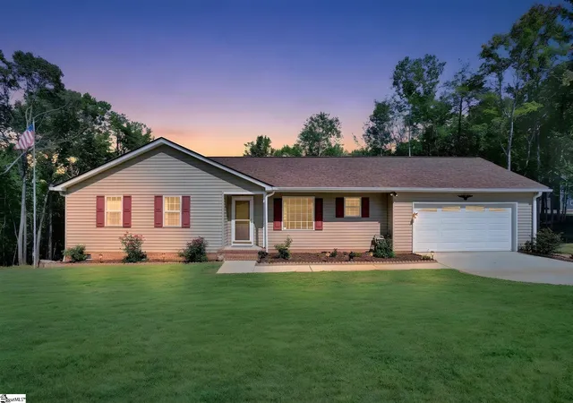 Photo 1 of Single family home for sale at 425 N Mt Tabor Church Rd, Easley, SC 29640 | MLS# 1603382 | Listing updated on 2026-09-10