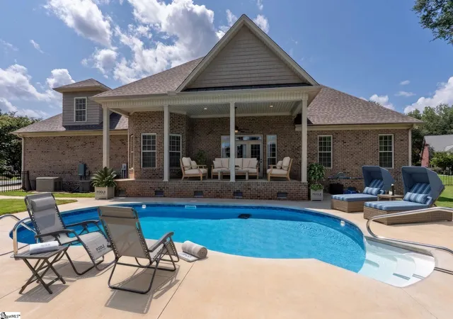 Photo 2 of Single family home for sale at 475 Winesap Rd, Duncan, SC 29334 | MLS# 1600539 | Listing updated on 2026-10-20