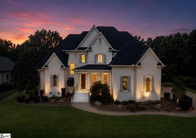 Photo 1 of Single family home for sale at 128 Ramsford Ln, Simpsonville, SC 29681 | MLS# 1600910 | Listing updated on 2026-09-09